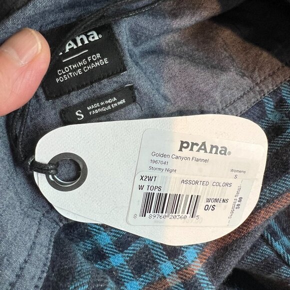 prAna Womens Golden Canyon Flannel SMALL in Stormy Night Organic Cotton - Picture 7 of 8